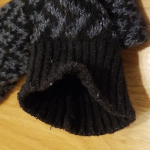 🌸2 for $15🌸 Hollister Tide Beach Sweater - Picture 8 of 10